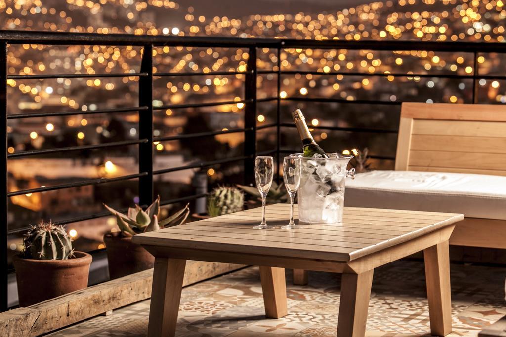 Casa Galos Hotel & Lofts บัลปาราอีโซ ภายนอก รูปภาพ