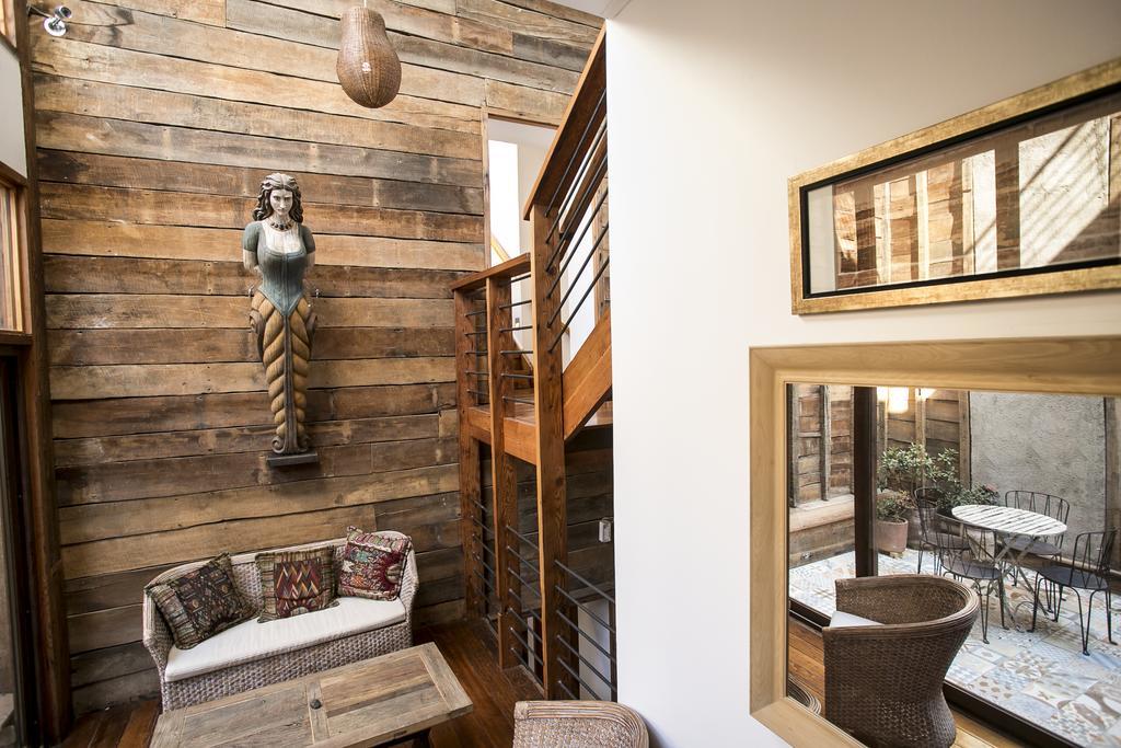 Casa Galos Hotel & Lofts บัลปาราอีโซ ภายนอก รูปภาพ